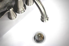 Load image into Gallery viewer, Snap - Sink Baubles